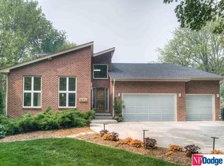 306 N 68th St, Omaha, NE 68132