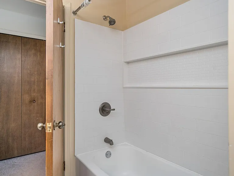 23788 Village House Dr N #8B — Photo 20