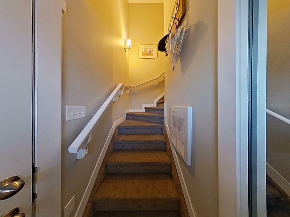 5th image of 1530 Tamarack Blvd NW #1