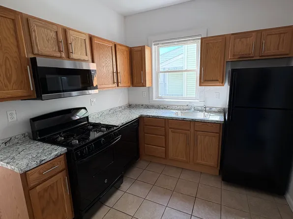 108 S Main St, Norwalk, CT 06854