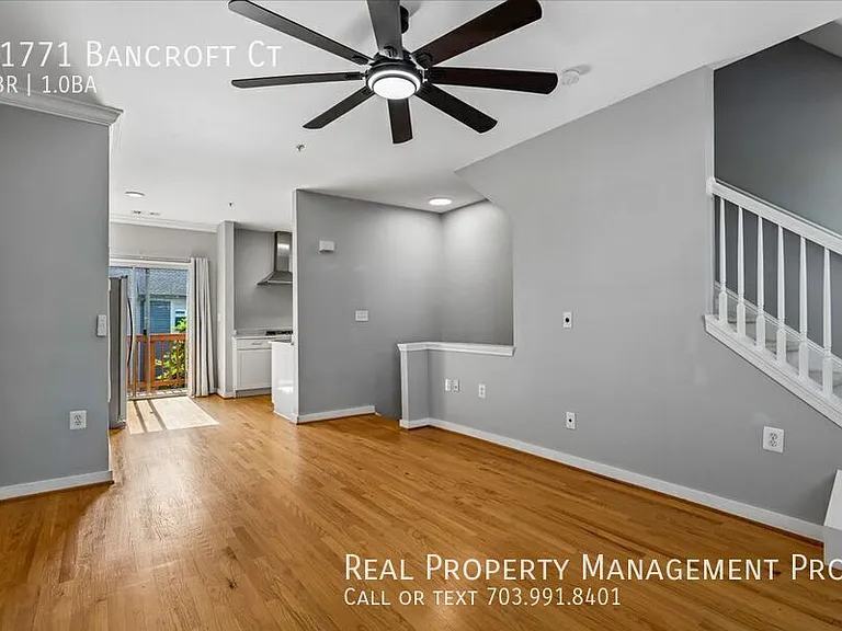 21771 Bancroft Ct — Photo 10
