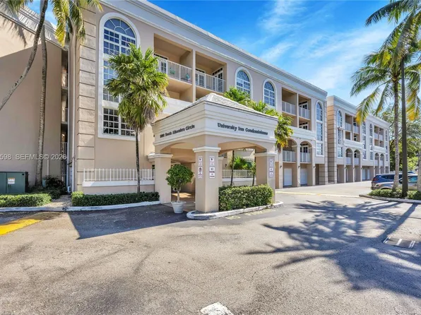 1280 S Alhambra Cir APT 1407, Coral Gables, FL 33146