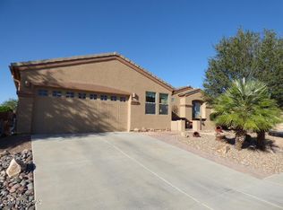 517 N Michelangelo Dr, Green Valley, AZ 85614