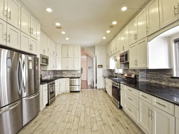 1229 East 37th Street image 6 of 23