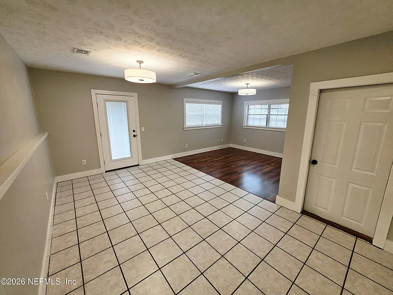 2146 Antilles Ct — Photo 26