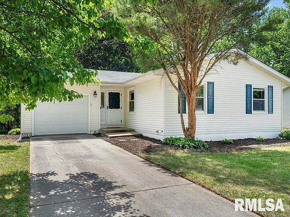 3rd image of 1359 Golden Valley Dr