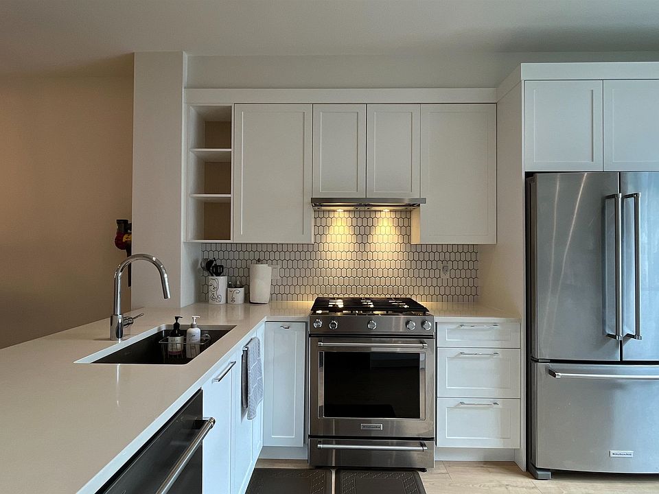 1st image of 1225 Mitchell St #112