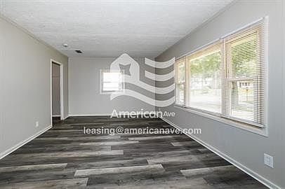 1st image of 902 Cree Ave