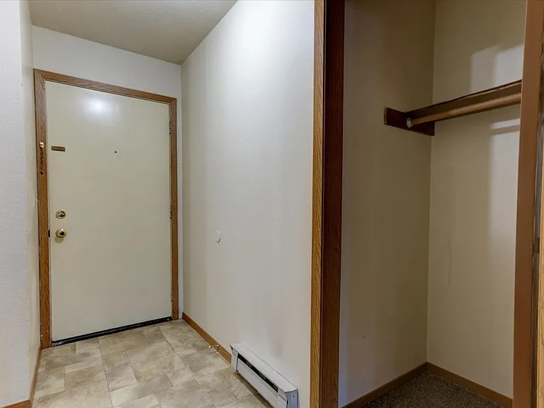 715 Terrill Rd — Photo 6
