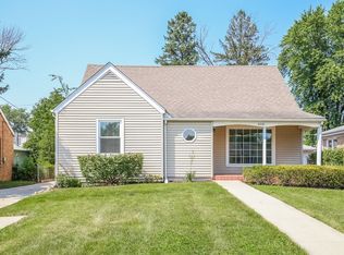 410 Mors Ave, Wheeling, IL 60090