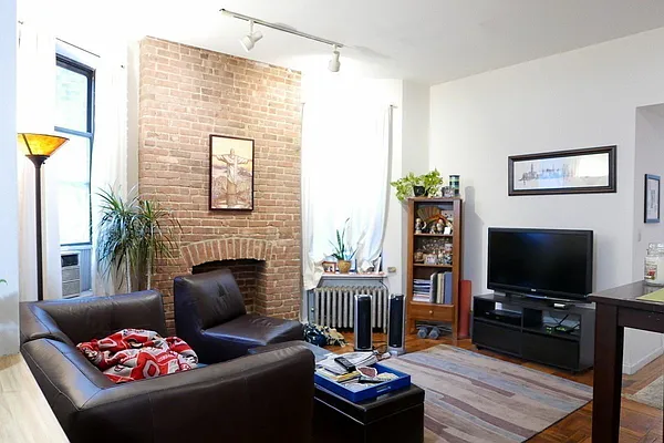 Rented by Guidance Realty Corp. | media 9