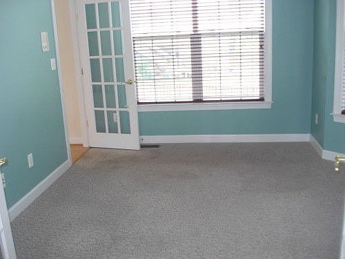 3rd image of 44144 Riverpoint Dr