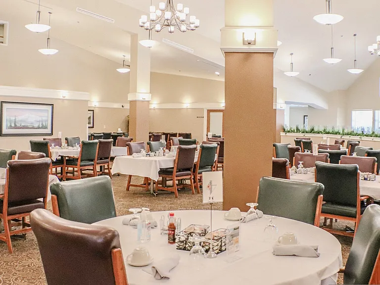 Windsor Square Retirement Community — Photo 40