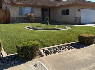 900 Gary St, Turlock, CA 95382