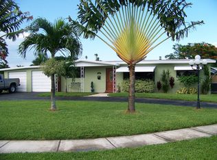 1421 NW 43rd St, Oakland Park, FL 33309