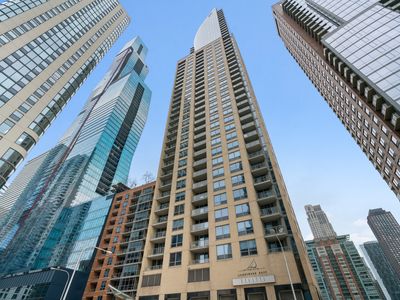 420 E Waterside Dr Unit 2203, Chicago, IL, 60601