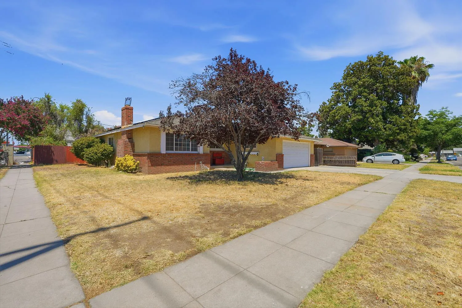 3 bed, 1310 sqft, $2,450 — Photo 3