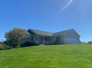 292 Stonebrook Dr, Galax, VA 24333