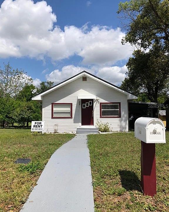 1st image of 320 Weaver Ave