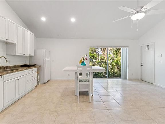 2nd image of 225 Royal Ct