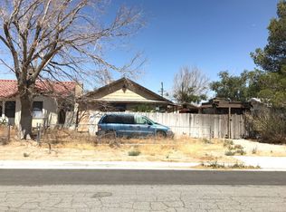 15920 M St, Mojave, CA 93501
