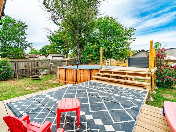 4th image of 3005 W Beechwood Dr