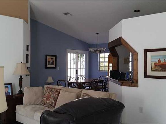 5th image of 11334 NW 50th Ter