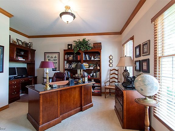5th image of 4171 Majestic Cir