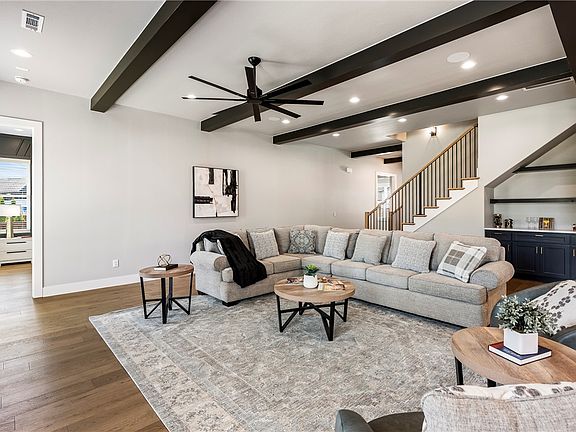 5th image of 3601 Array Ave