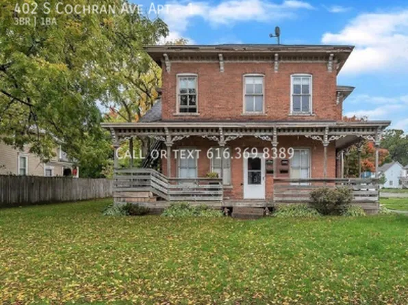 402 S Cochran Ave #1, Charlotte, MI 48813