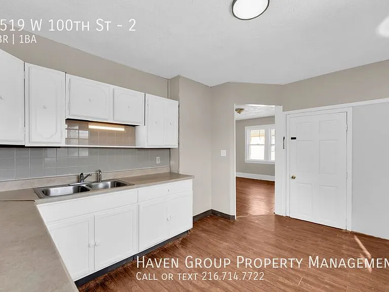 3519 W 100th St #2 — Photo 9