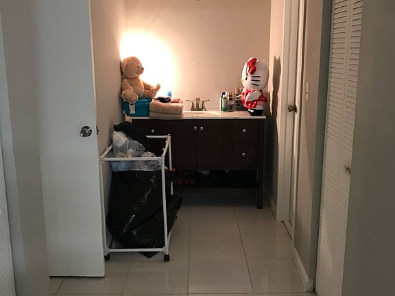 2nd image of 4384 NW 9th Ave APT 314