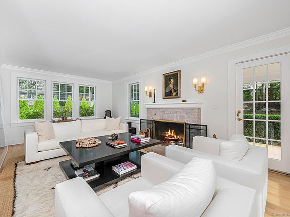 4th image of 128 Five Mile River Road