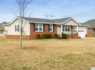 17439 Morgan Dr, Harvest, AL 35749