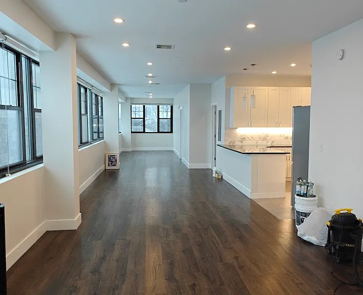 48 Eagle St #1-307 — Photo 5