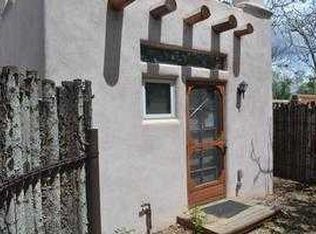 107 Moore St, Santa Fe, NM 87501