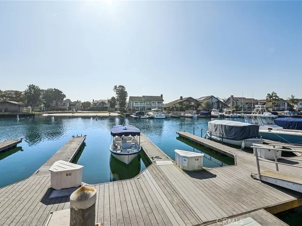 3592 Windspun Dr, Huntington Beach, CA 92649
