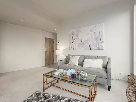 5th image of 989 Nelson St #1803