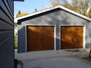 3648 Monroe St, Omaha, NE 68107