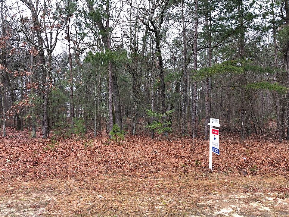 2nd image of 422 Village Dr