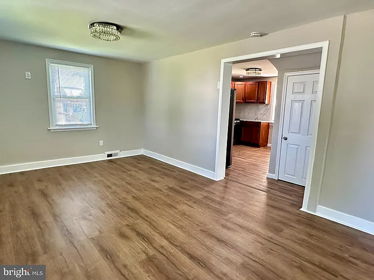 5215 Muth Ave — Photo 7