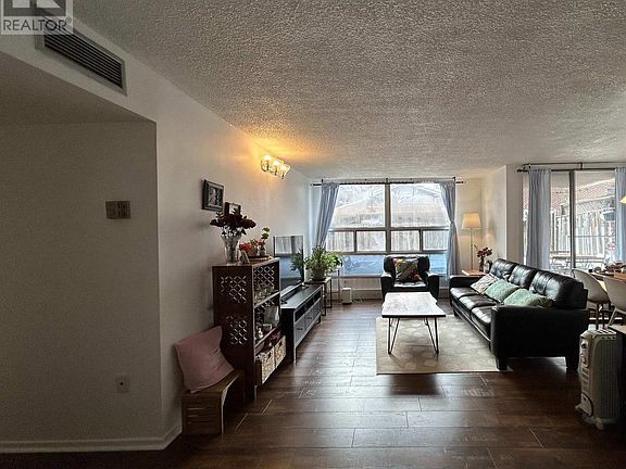 5th image of 1701 McCowan Rd