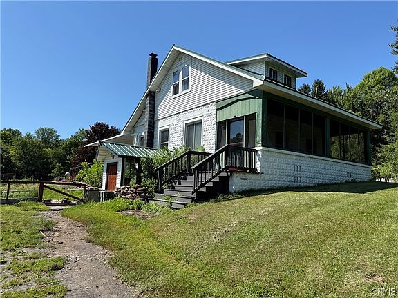 4th image of 189 County Route 10