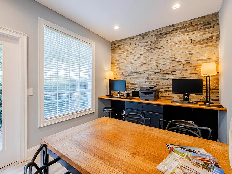 Cambridge Park Apartments — Photo 47