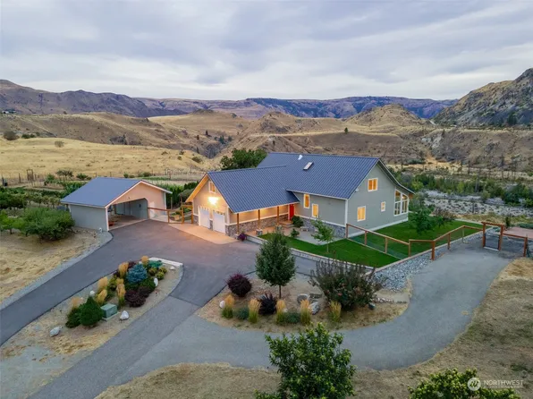 19 Miller Road, Chelan, WA 98816