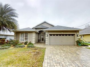 10 Cris Ln, Palm Coast, FL 32137