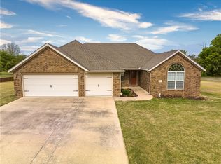 10383 Chapel Ridge Rd, Prairie Grove, AR 72753