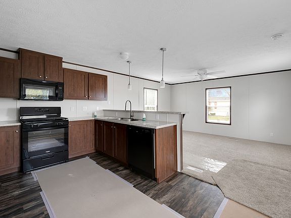 4th image of 5075 Canterbury Ave