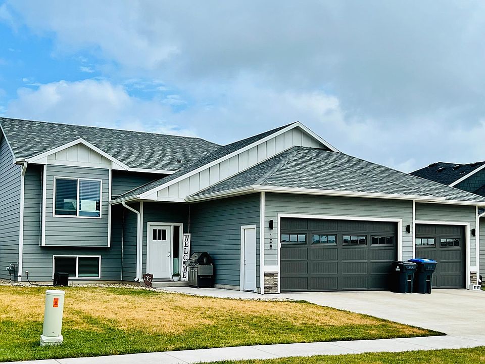 1st image of 108 Fiechtner Dr