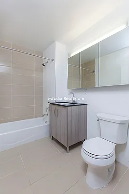 Rented by Mirador Real Estate | media 20
